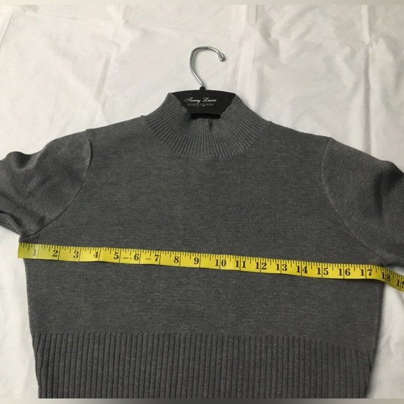 TAYLOR DRESSES - Picture 15 of 15